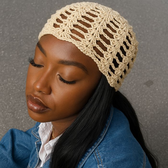 Conjunto Crochet Headpiece + Porta-Fones | Feito à Mão | Bege