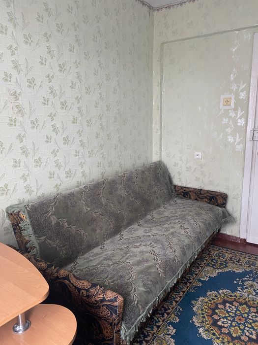 Власник Здам кімнату для дівчини