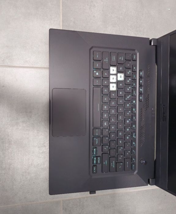 Laptop asus f15 RTX 3060 INTEL I7