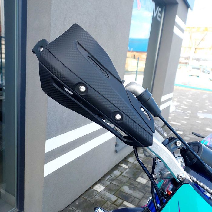 Мотоцикл GEON GNX 250, k16, 2T, 36 к.с., 21/18, гарантія, доставка