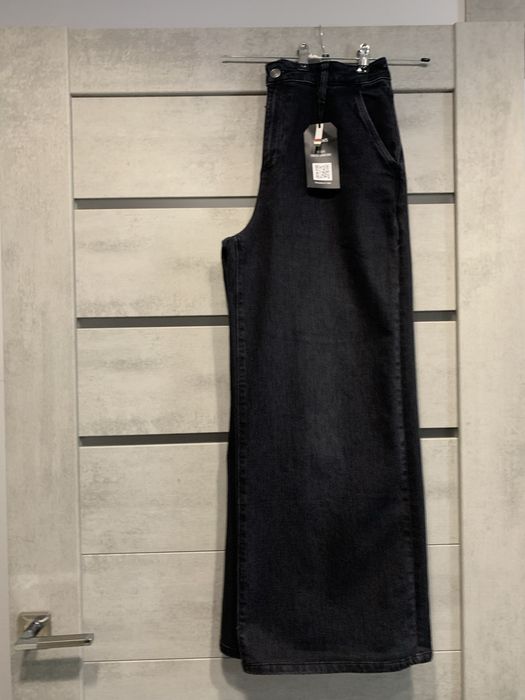 Джинси жіночі баггі.