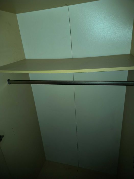 Venda de moveis de quarto 50 euros cada