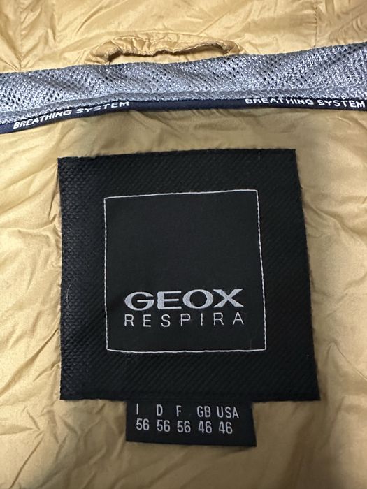 Продам оригінал пуховик Geox