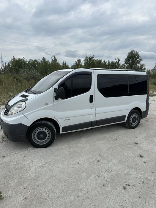 Renault Trafic 2009 VIN VF1FLBHA69V353985 фото оголошення 3 з 8