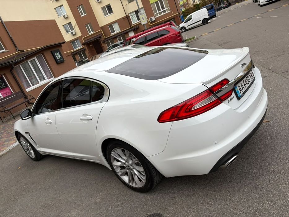 Продам JAGUAR XF 3.0