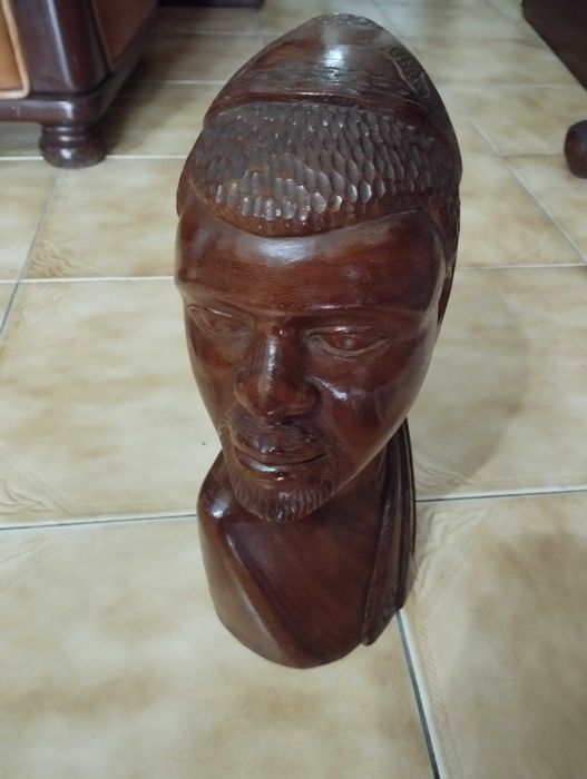 Conjunto de Esculturas em madeira