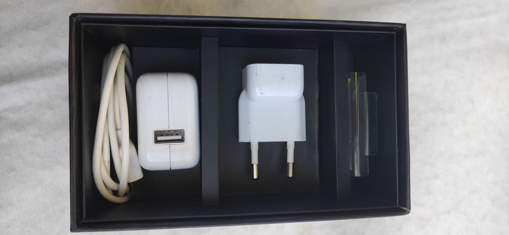 Apple Iphone 3g 8gb Neverlock повний комплект