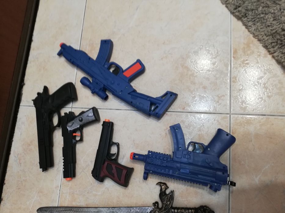 Cada brinquedos,  desde