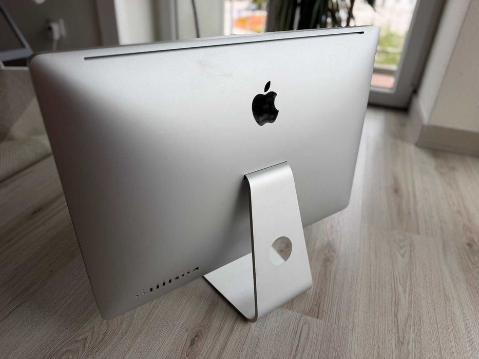 iMac 27" Mid 2011 — Estado Impecável | Totalmente Funcional