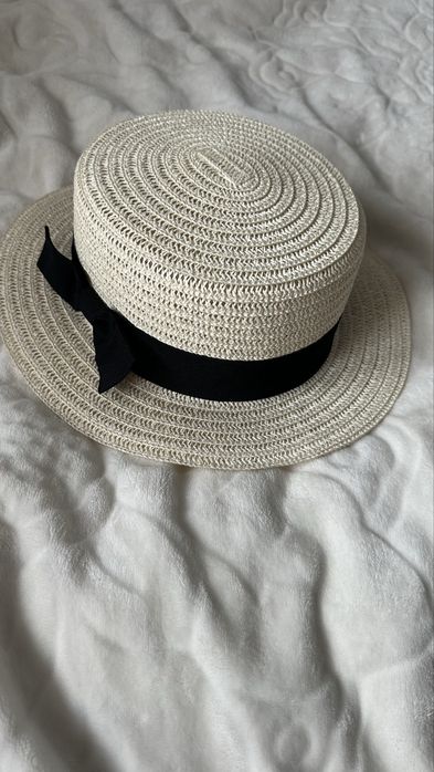 Капелюх жіночий. Розмір регулюється