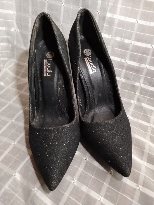 Sapatos de Salto Alto Pretos com Brilho (Claudia) – Tam. 37 – Como Novos