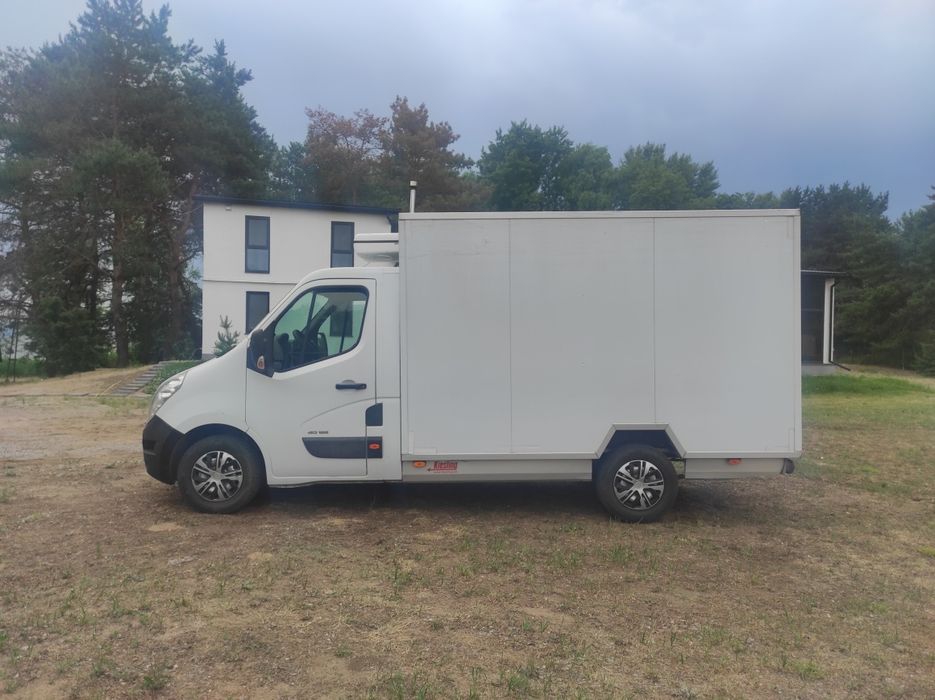 Renault master 2015 года
