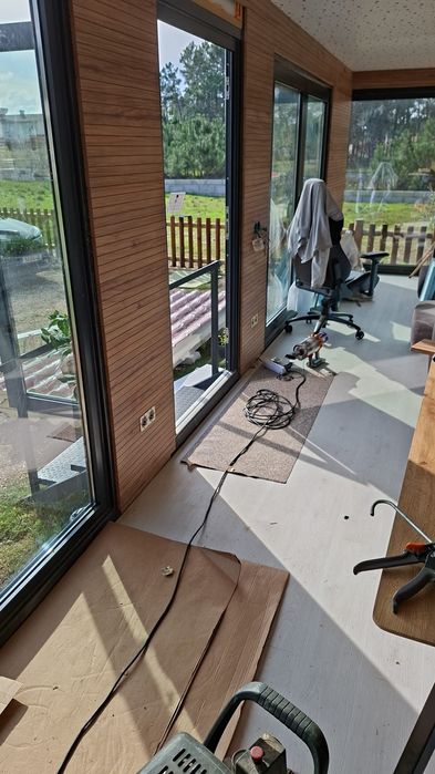 Contentor Marítimo / Apoio agrícola / Escritório/ Spot de Festas