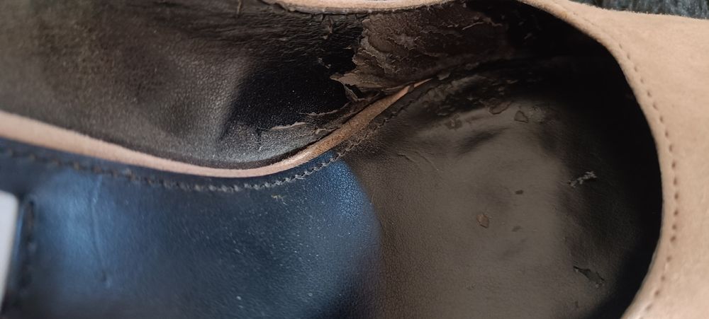 Szpilki beżowe Steve Madden