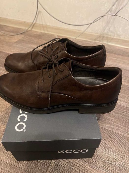 Продам чоловічі туфлі - оригинальні класичні дербі від ЕССО 45 р.