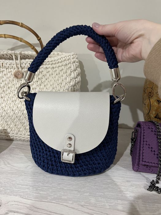 Torebka handmade zgrabna,do ręki