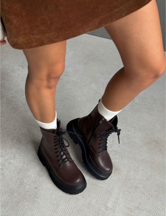 Взуття жіноче . Нове.