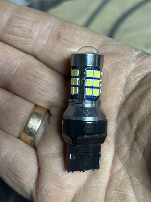 Лед лампи T20. Білі. Лінзовані