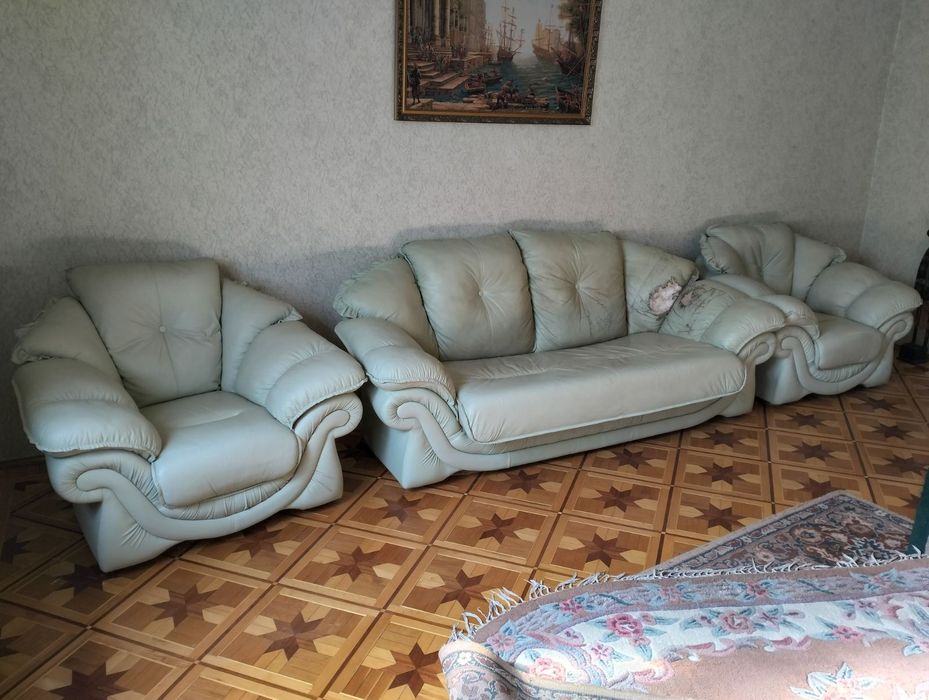 Продам мебель мягкую
