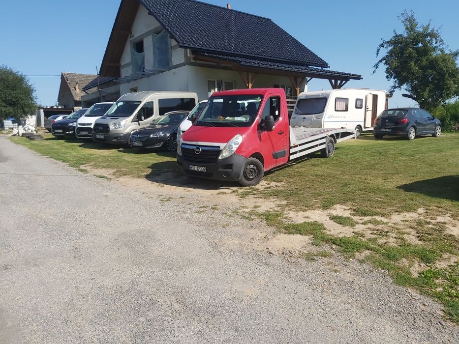 Wynajem samochodów  przyczep ,autolaweta  bus 9 osób  blaszak,plandeka