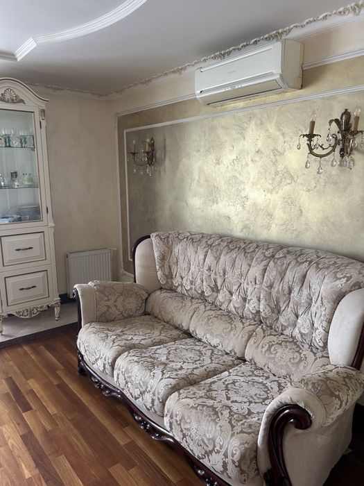 Продам 3-х кім кв з  дизайнерським ремонтом та  АГВ
