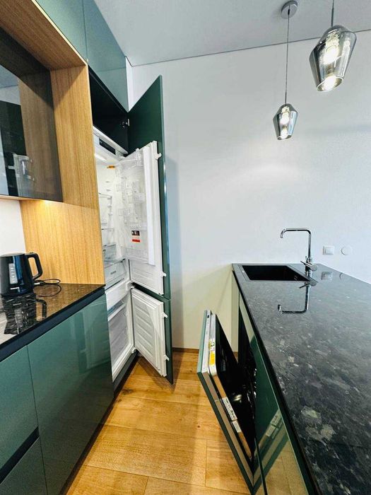 Продам 4х кімнатну квартиру 110 м2  ЖК IQ Hаuse Нагорний Парк Шевченко