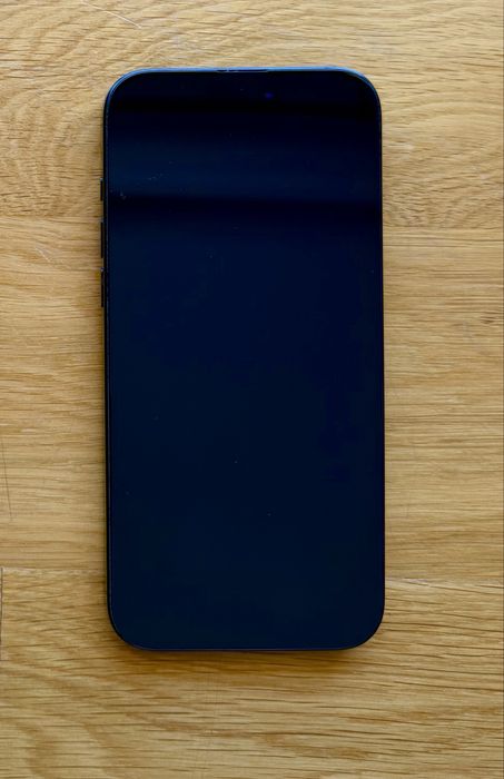 IPhone 16 Pro Max 256GB Titanio preto em garantia