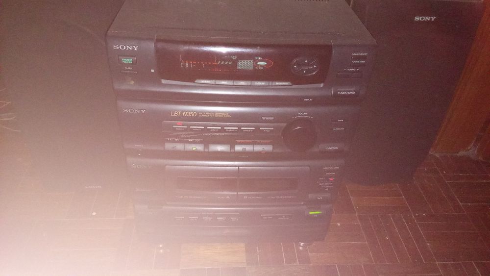 HIFI SONY Com 5 Cd. Bom 4 Fotos
