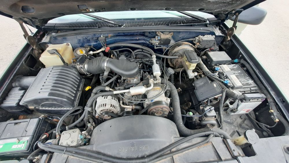 Silverado C1500  5.7i LPG BRC 4X4 sprowadzony