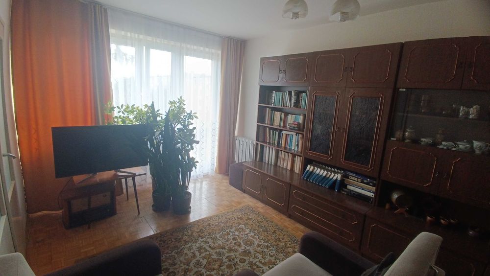 Mieszanie 4-pokojowe z balkonem w bloku na os. Wyszyńskiego, Wieluń