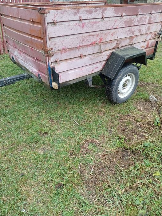 Прицеп легковий в .