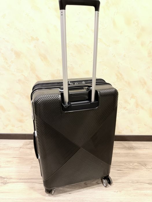 Валіза Samsonite Volant