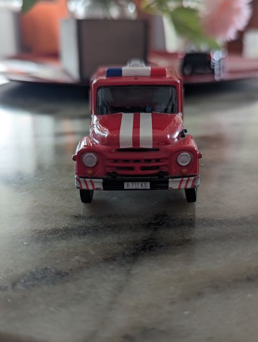 Wóz strażacki ZIŁ-130