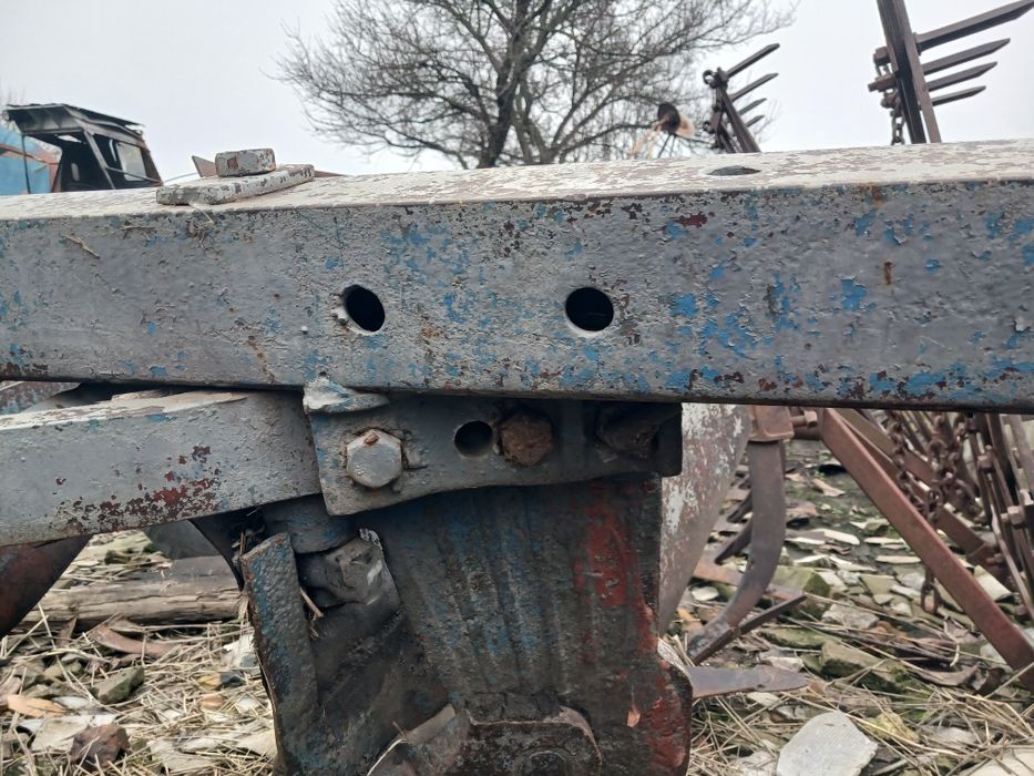 Продам плуг ПЛН 3-35