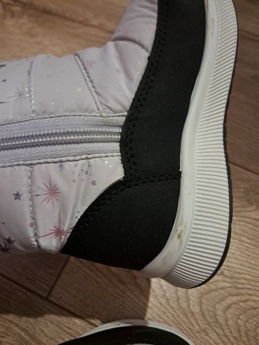 Śniegowce dla dziewczynki Sinsay