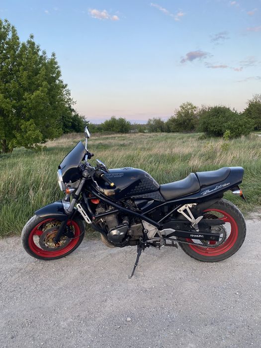 Suzuki bandit 400