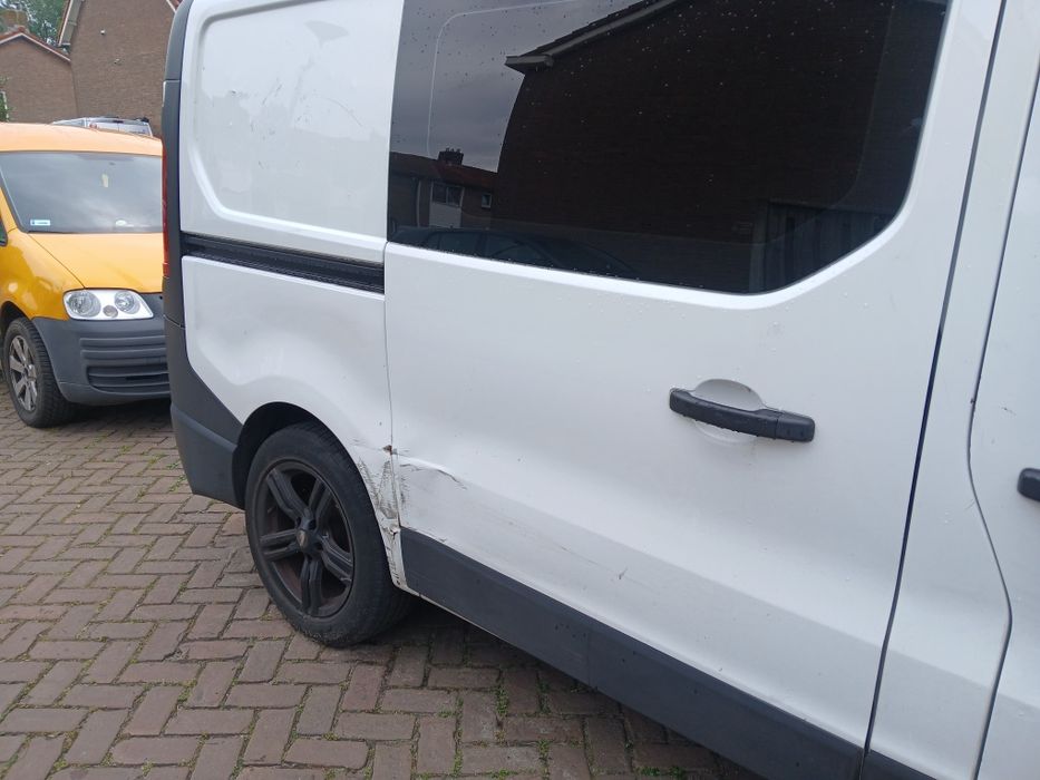 Renault Trafic 1.6 2016 rok okazja
