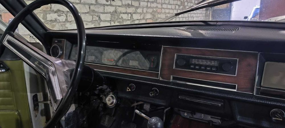 Волга    ГАЗ  24