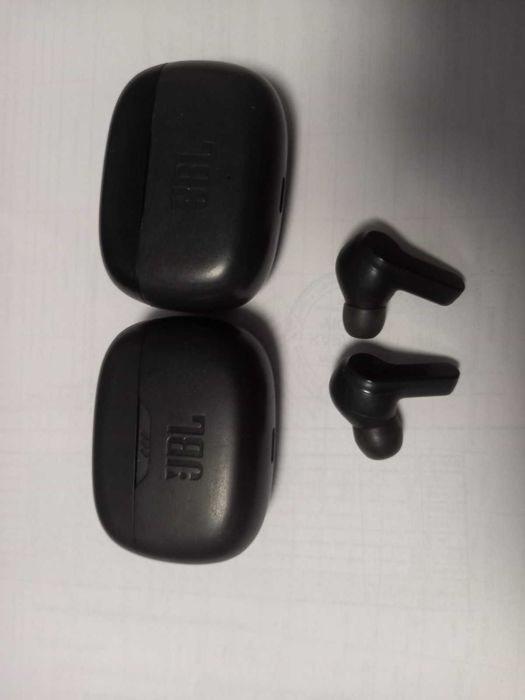 JBL WAVE BEAM/200TWS кейс/навушник