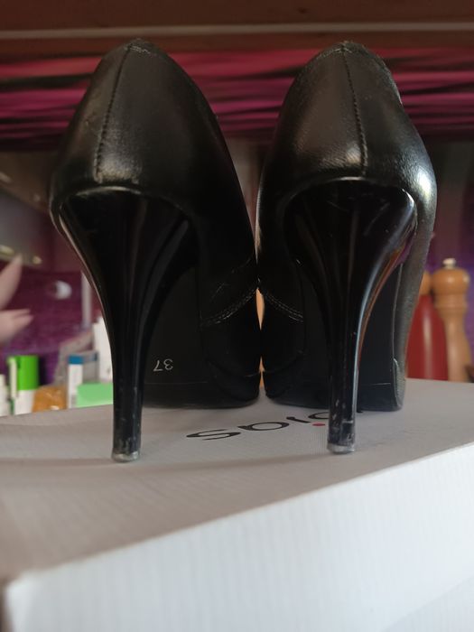 Szpilki Clara Barson r.37