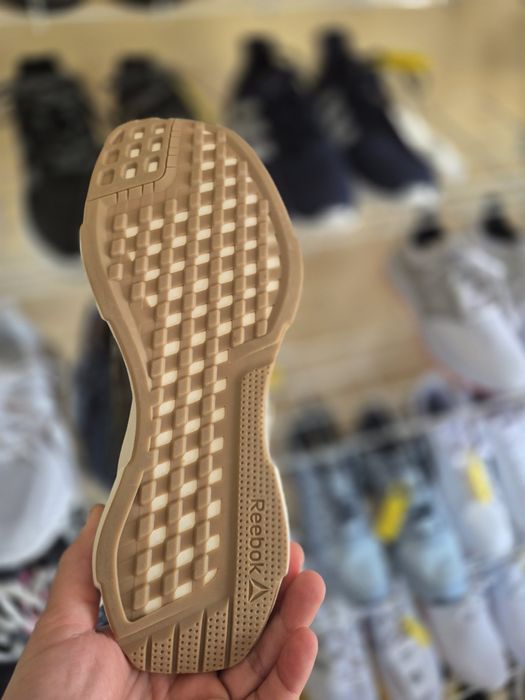 Чоловічі кросівки Reebok Lite Plus(Оригінал)41-26,5 і 44-28,5см