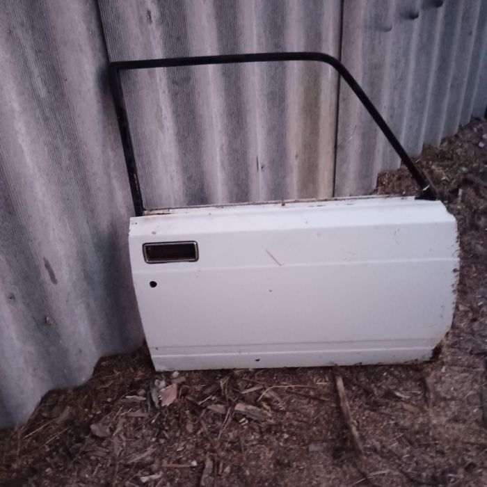 Двері передні ВАЗ 2107