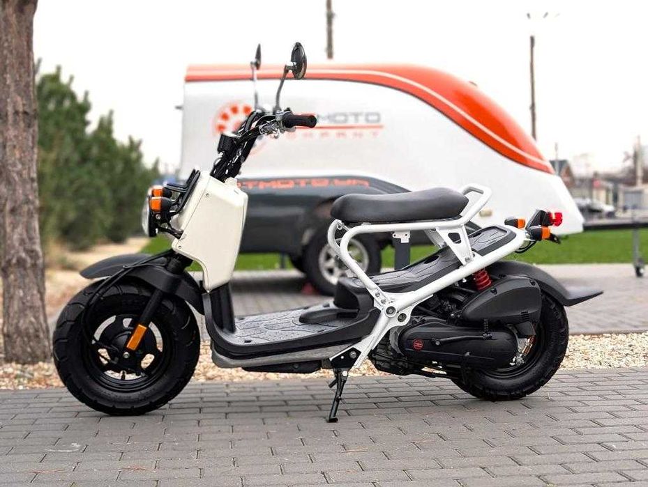 Скутер Honda Zoomer AF58, в АртМото, в місті Суми.