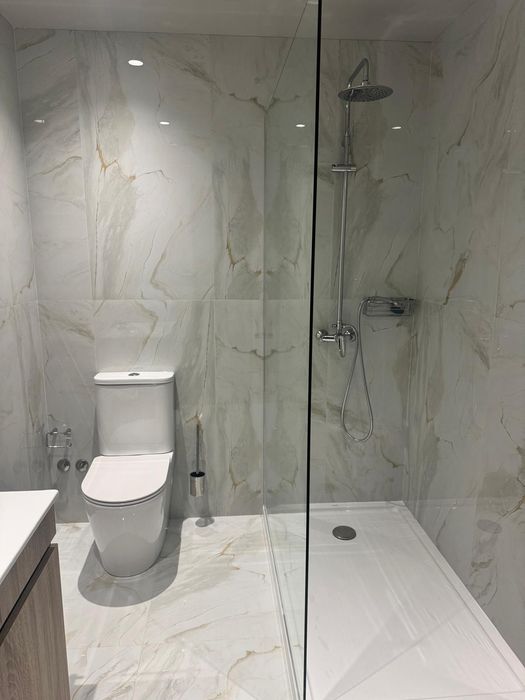 Suites fabulosas,em frente à Universidade do Minho, Guimarães - 550€ com todas as despesas incluídas.