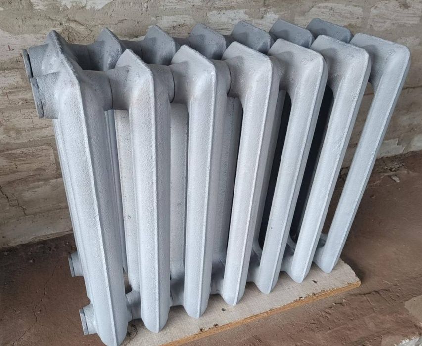 Продам чавунні батареї