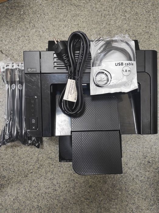 Лазерный принтер HP LaserJet Pro P1606dn с новым картридж HP