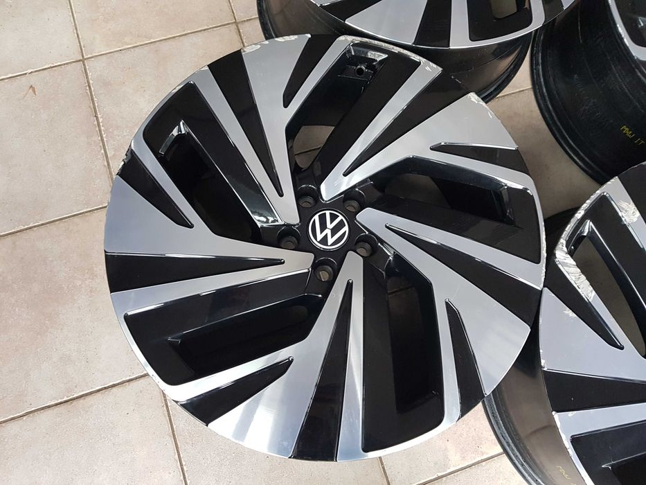 Felgi aluminiowe VW ID.4 8,5x21 9x21 5x112 57,1 Phaeton Passat Audi A8