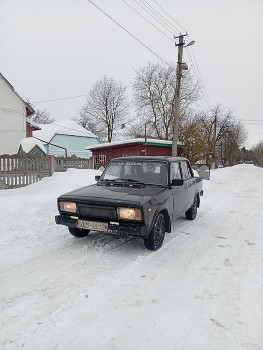 Продам ВАЗ 2105 1.5 газ бензин