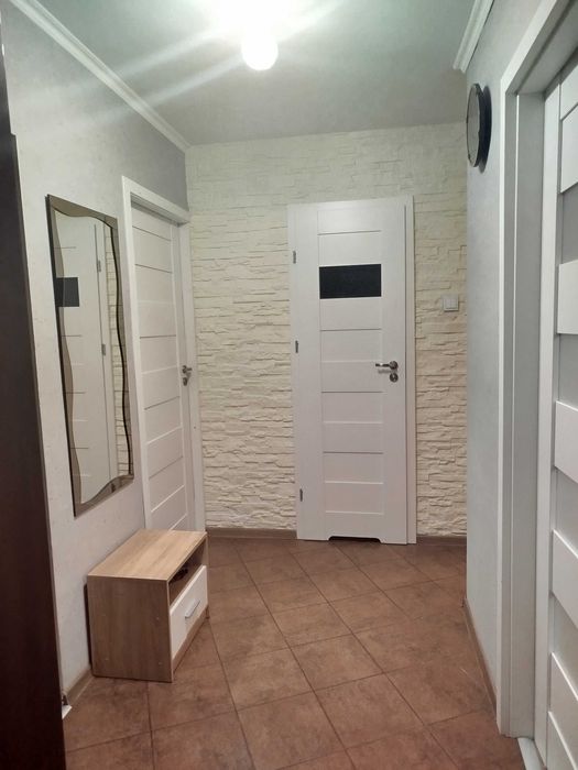 sprzedam 4-pokojowe słoneczne mieszkanie w dobrej lokalizacji