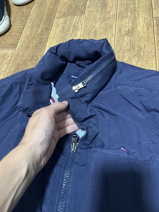 Tommy Hilfiger курточка